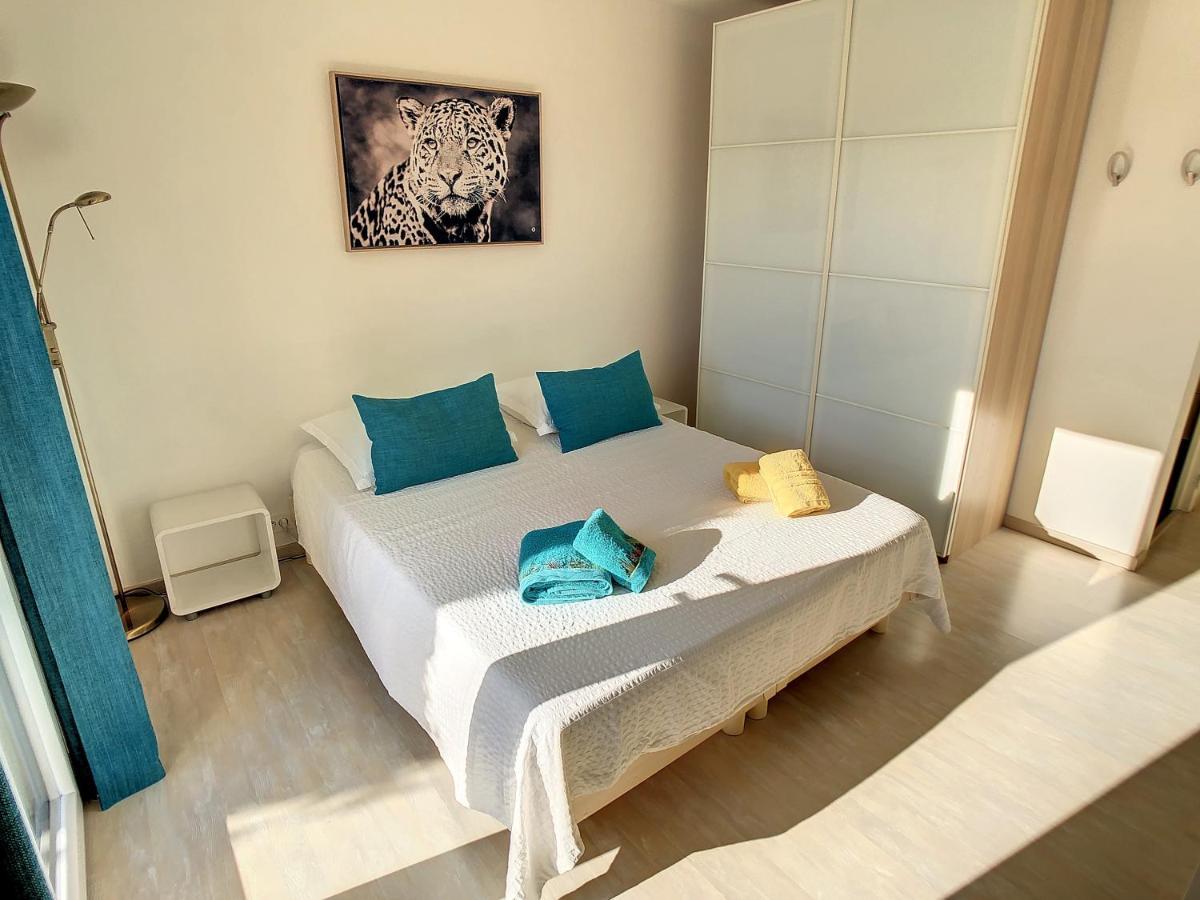 3 Bedrooms Villa near Cannes - Pool&Jacuzzi - Sea View Mandelieu Buitenkant foto