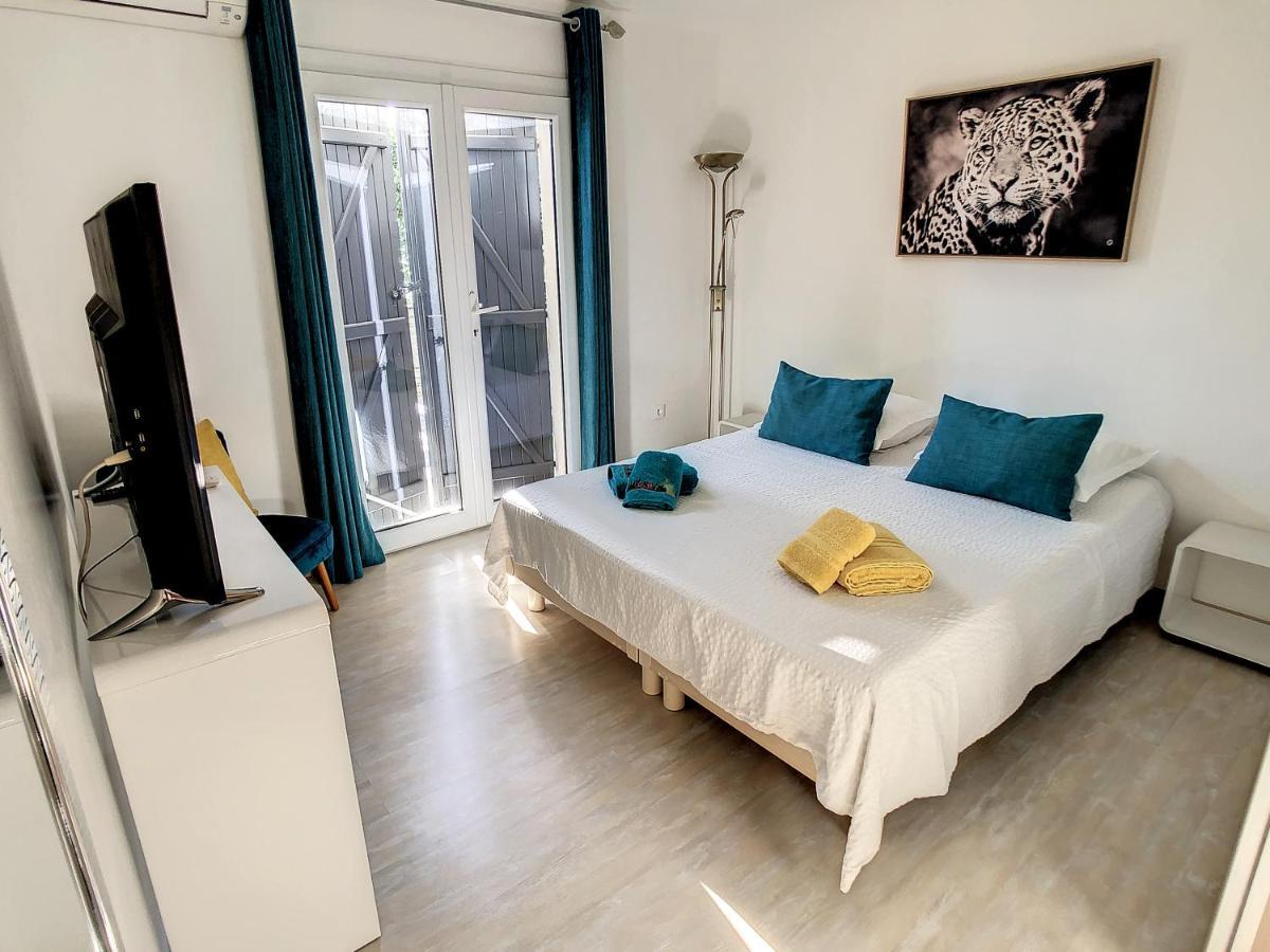 3 Bedrooms Villa near Cannes - Pool&Jacuzzi - Sea View Mandelieu Buitenkant foto