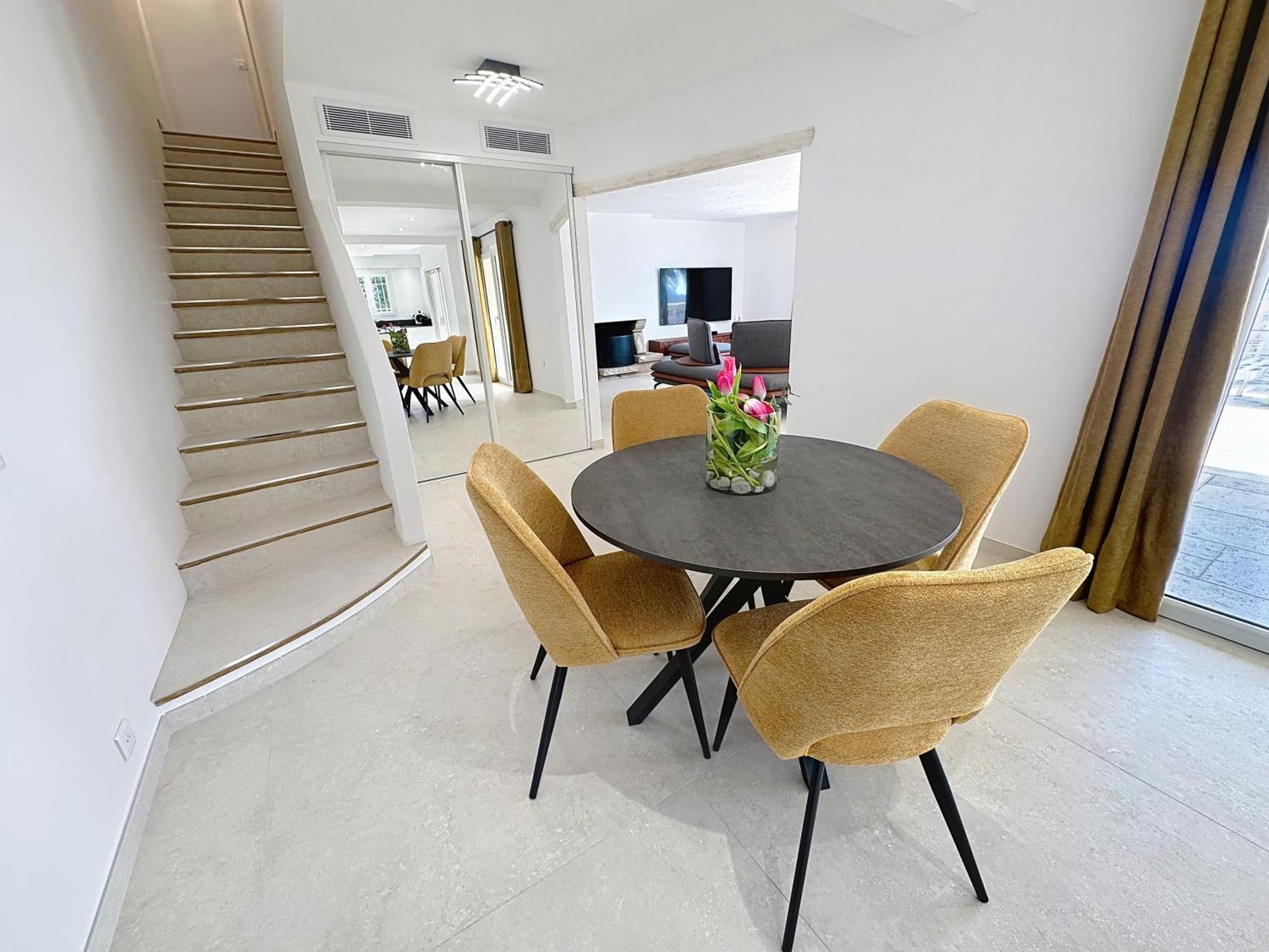 3 Bedrooms Villa near Cannes - Pool&Jacuzzi - Sea View Mandelieu Buitenkant foto